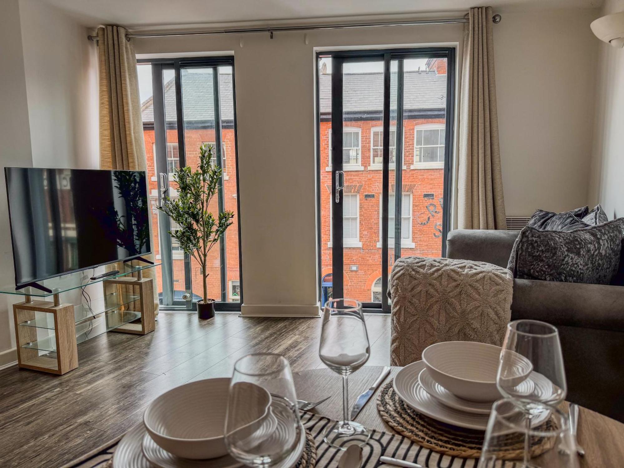 J Quarter 1br - Free Parking - Two * Birmingham